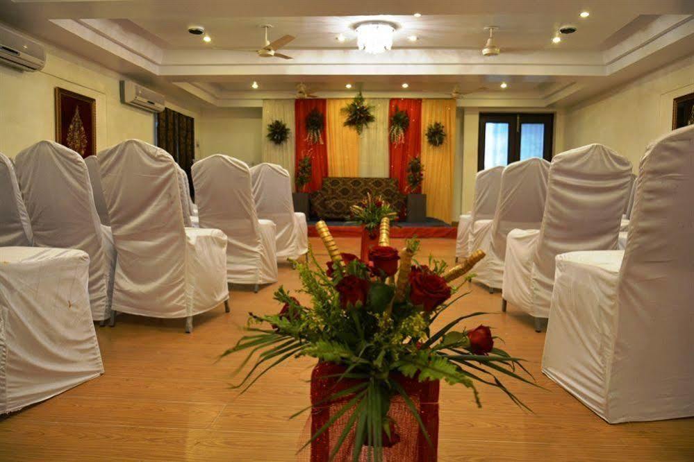 The Ambassador - Hotel & Conference Center Ajmer Ngoại thất bức ảnh